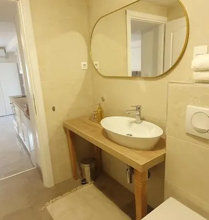 Aneli & Apartament *