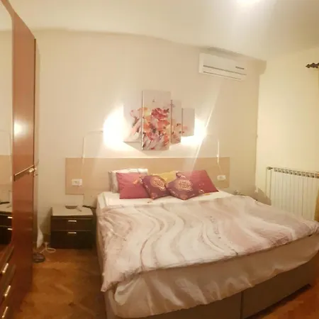 Guest house Aneli & Apartament