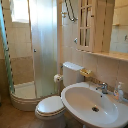 Aneli & Maison d'hôtes